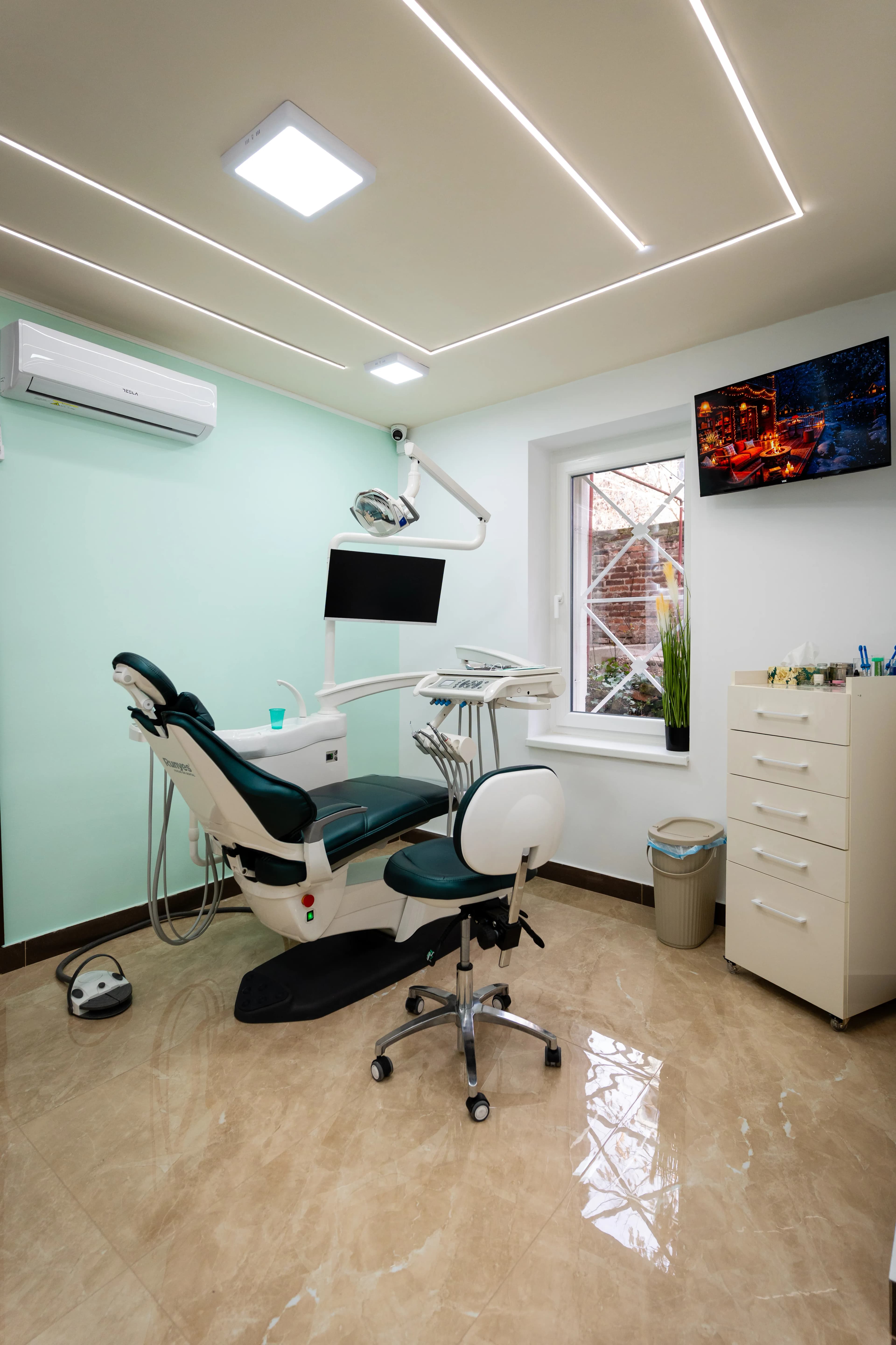 Dental clinic